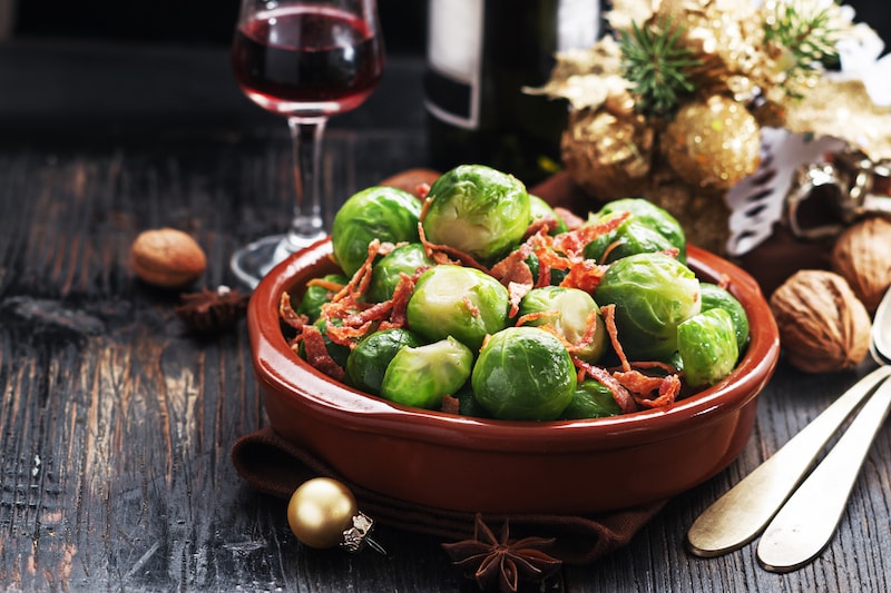 Brussels Sprout ‘Brodie F1’ in a dish covered in bacon